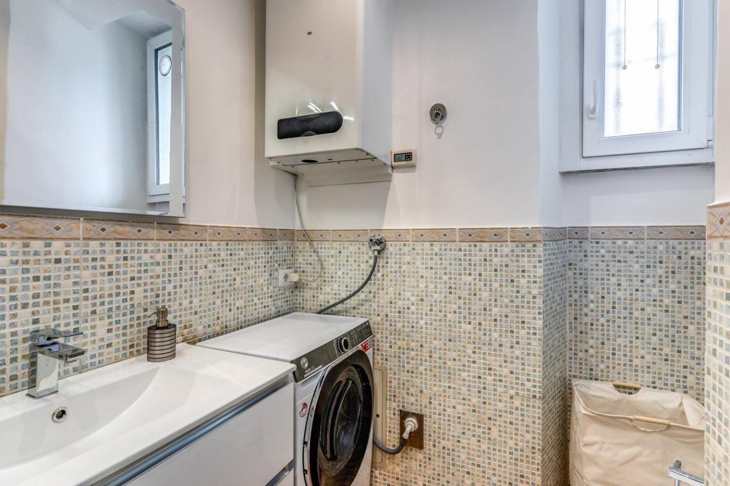 Charming Flat By The Vatican โรม ภายนอก รูปภาพ